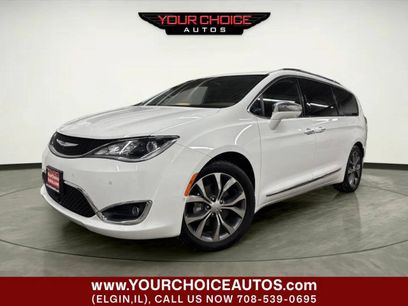 Used 2017 Chrysler Pacifica Limited