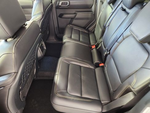 New 2025 Ford Bronco Badlands image 14