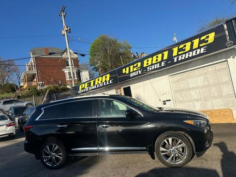 Used 2015 INFINITI QX60 AWD Hybrid w/ HEV Deluxe Touring Package image 4