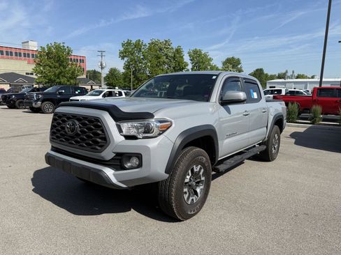 Used 2021 Toyota Tacoma TRD Pro AWD/4WD image 7