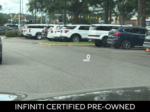 Certified 2026 INFINITI QX80 4WD image 26