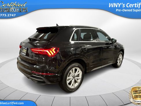 Used 2025 Audi Q3 2.0T Premium image 6