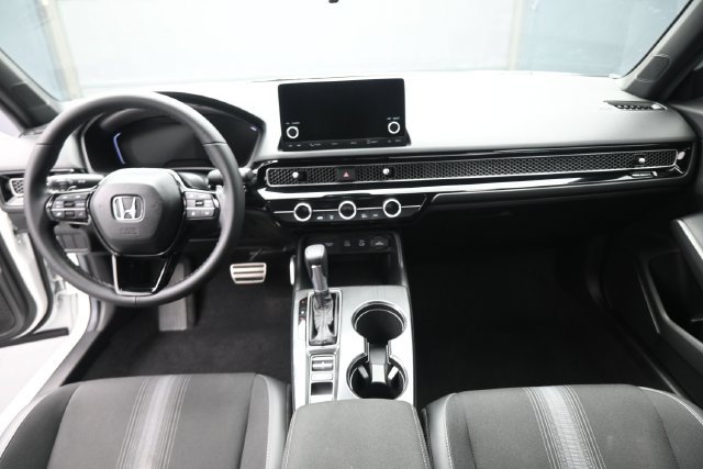 Used 2025 Honda Civic Sport image 16