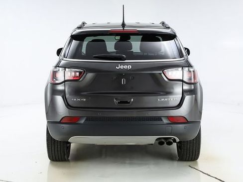 Used 2022 Jeep Compass Limited AWD/4WD image 11