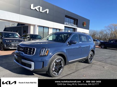 New 2025 Kia Telluride S image 1