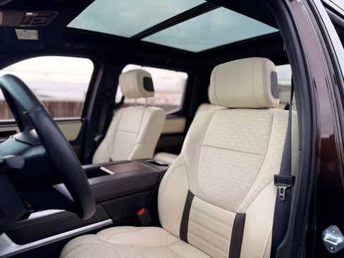 Used 2023 Toyota Tundra 1794 Edition image 11