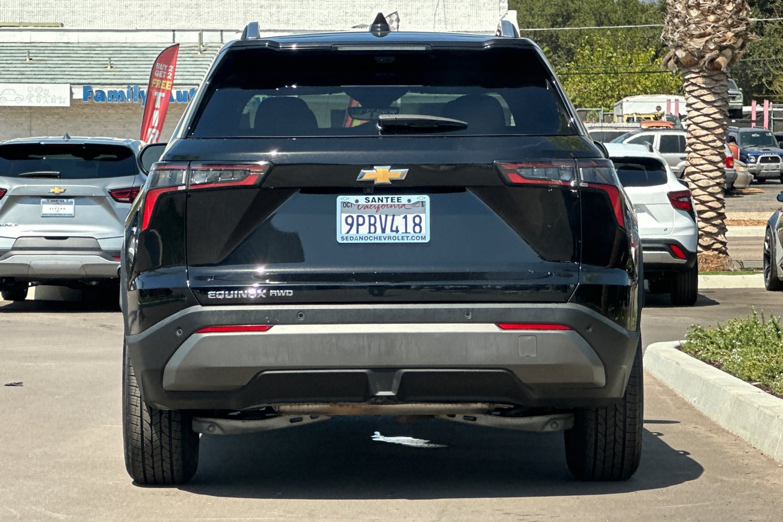 Used 2025 Chevrolet Equinox LT w/ Convenience Package II AWD/4WD image 5