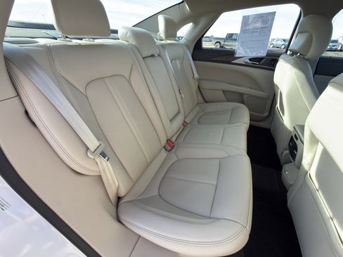 Used 2019 Lincoln MKZ Reserve image 15