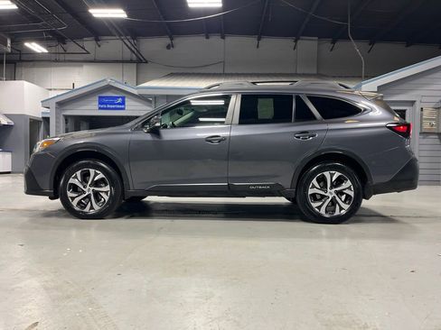 Certified 2022 Subaru Outback Limited AWD/4WD image 5