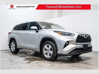 Used 2024 Toyota Highlander LE