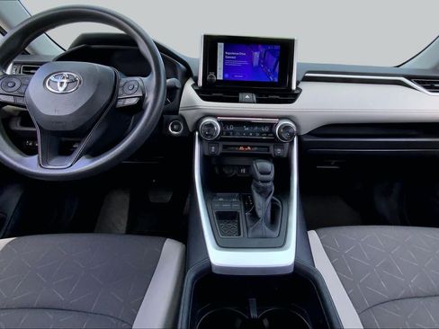Certified 2024 Toyota RAV4 XLE w/ Convenience Package FWD image 15