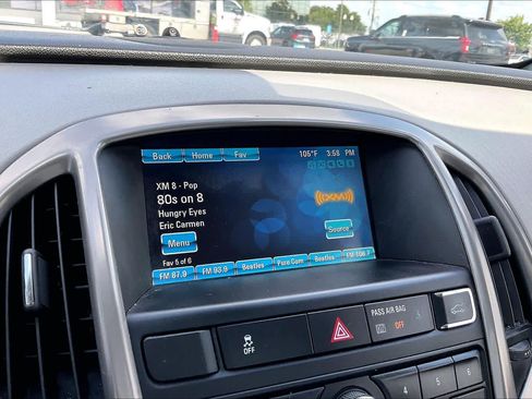 Used 2012 Buick Verano FWD image 23