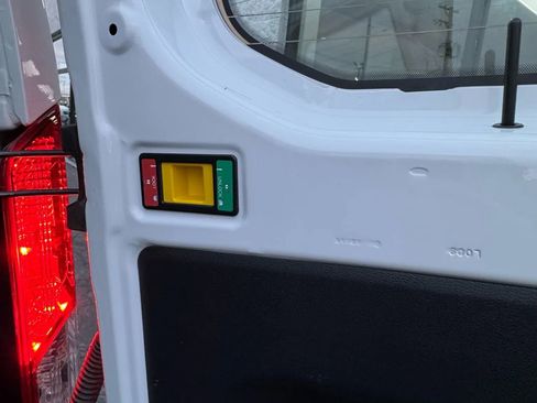 Used 2024 Ford Transit 250 Low Roof w/ Exterior Upgrade Package image 20