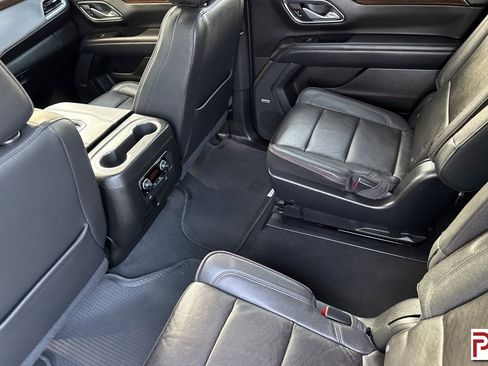 Certified 2022 Chevrolet Suburban High Country image 13