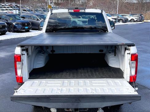 Used 2019 Ford F250 XLT w/ XLT Value Package image 30