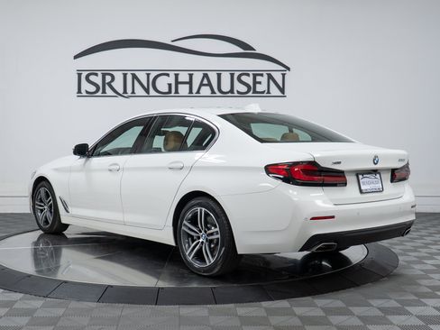 Certified 2023 BMW 530i xDrive w/ Premium Package AWD/4WD image 7