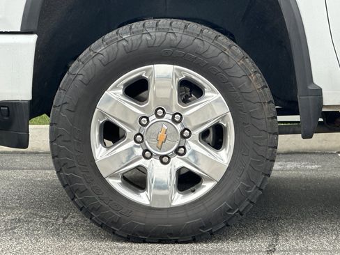 Used 2021 Chevrolet Silverado 2500 LTZ w/ Z71 Chrome Sport Edition image 36