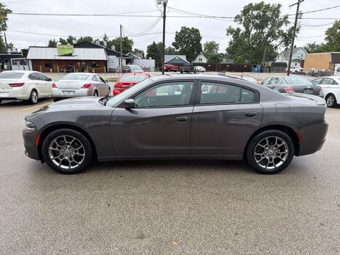 Used 2017 Dodge Charger SXT w/ AWD Plus Group image 6