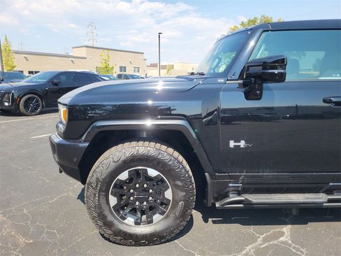 New 2025 GMC Hummer EV 3X w/ Extreme Off-Road Package image 6