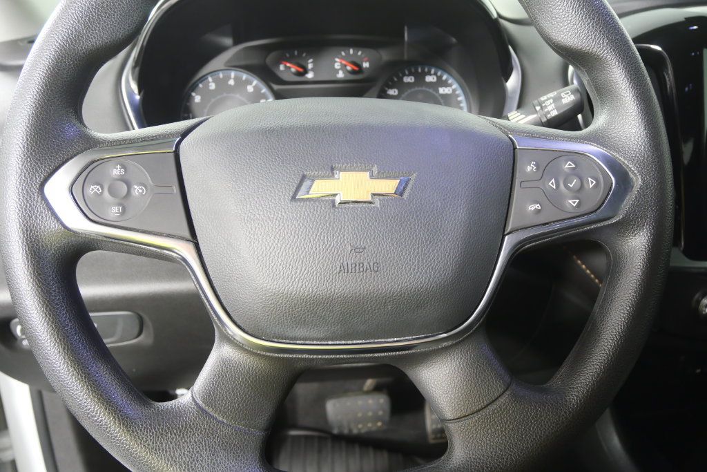 Used 2020 Chevrolet Traverse LS FWD image 19