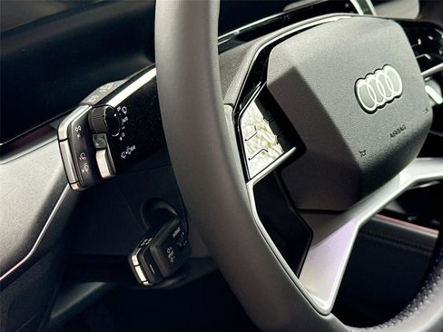 New 2026 Audi Q3 quattro 2.0T image 10