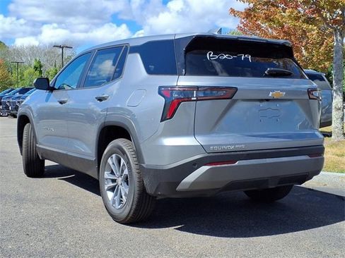 New 2026 Chevrolet Equinox LT w/ LPO, Floor Liner Package image 3