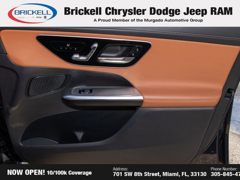 Used 2024 Mercedes-Benz GLC 300 4MATIC image 12