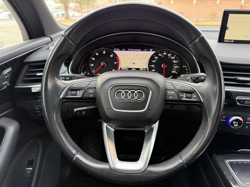 Used 2017 Audi Q7 3.0T Premium image 22