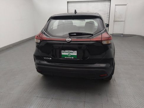 Used 2024 Nissan Kicks S FWD image 7