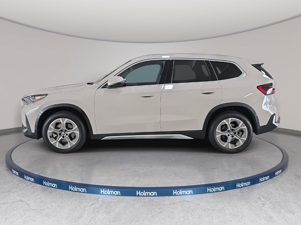 Used 2026 BMW X1 xDrive28i w/ Technology Package AWD/4WD image 11