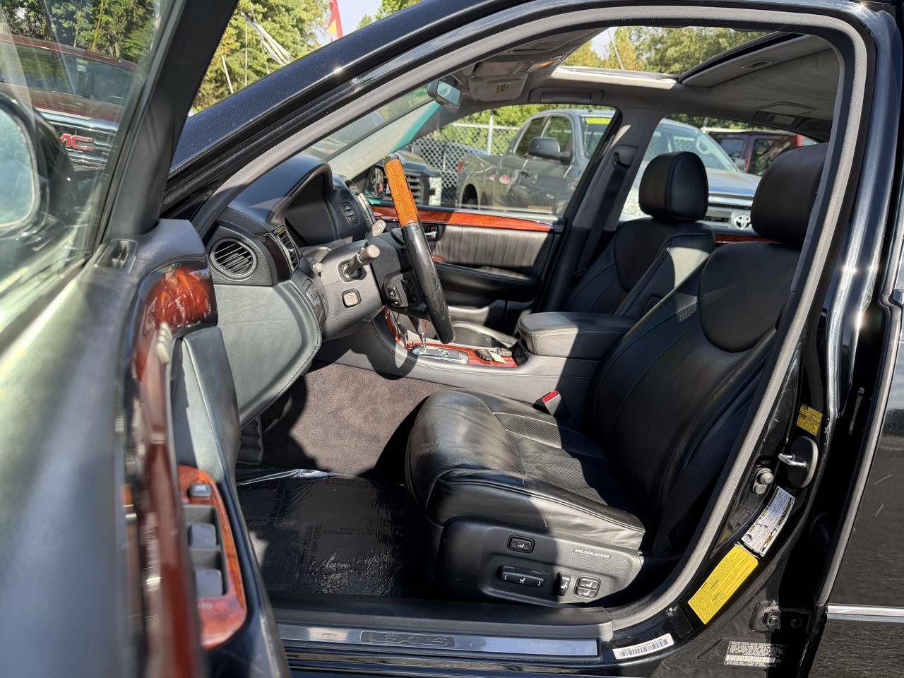 Used 2005 Lexus LS 430 RWD image 10