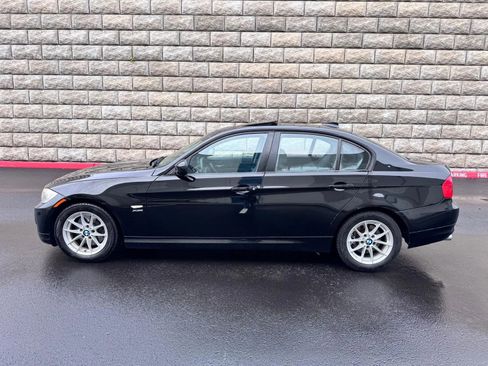Used 2010 BMW 328i xDrive Sedan image 2