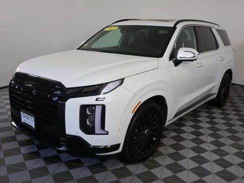 Used 2025 Hyundai Palisade Calligraphy AWD/4WD image 4