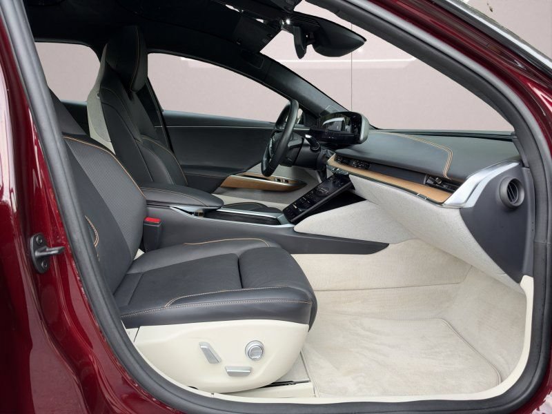 Used 2024 Lucid Air Touring AWD/4WD image 13