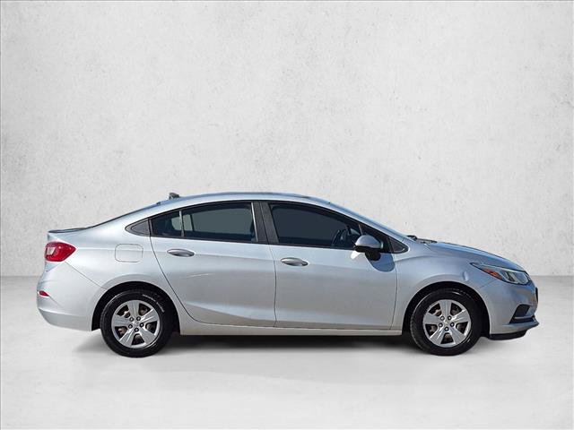 Used 2016 Chevrolet Cruze LS FWD image 4