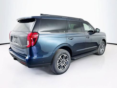 New 2026 Ford Expedition Active image 24