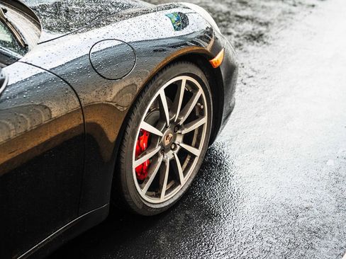 Used 2014 Porsche 911 Carrera S RWD image 11