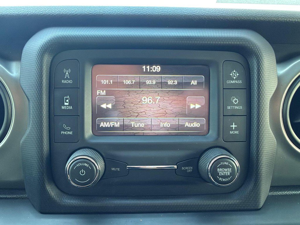 Used 2019 Jeep Wrangler Unlimited Sport AWD/4WD image 33