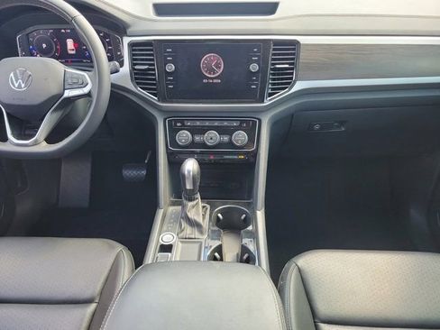Used 2022 Volkswagen Atlas SE image 5