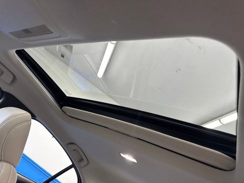 Used 2025 MAZDA MAZDA3 s FWD image 21