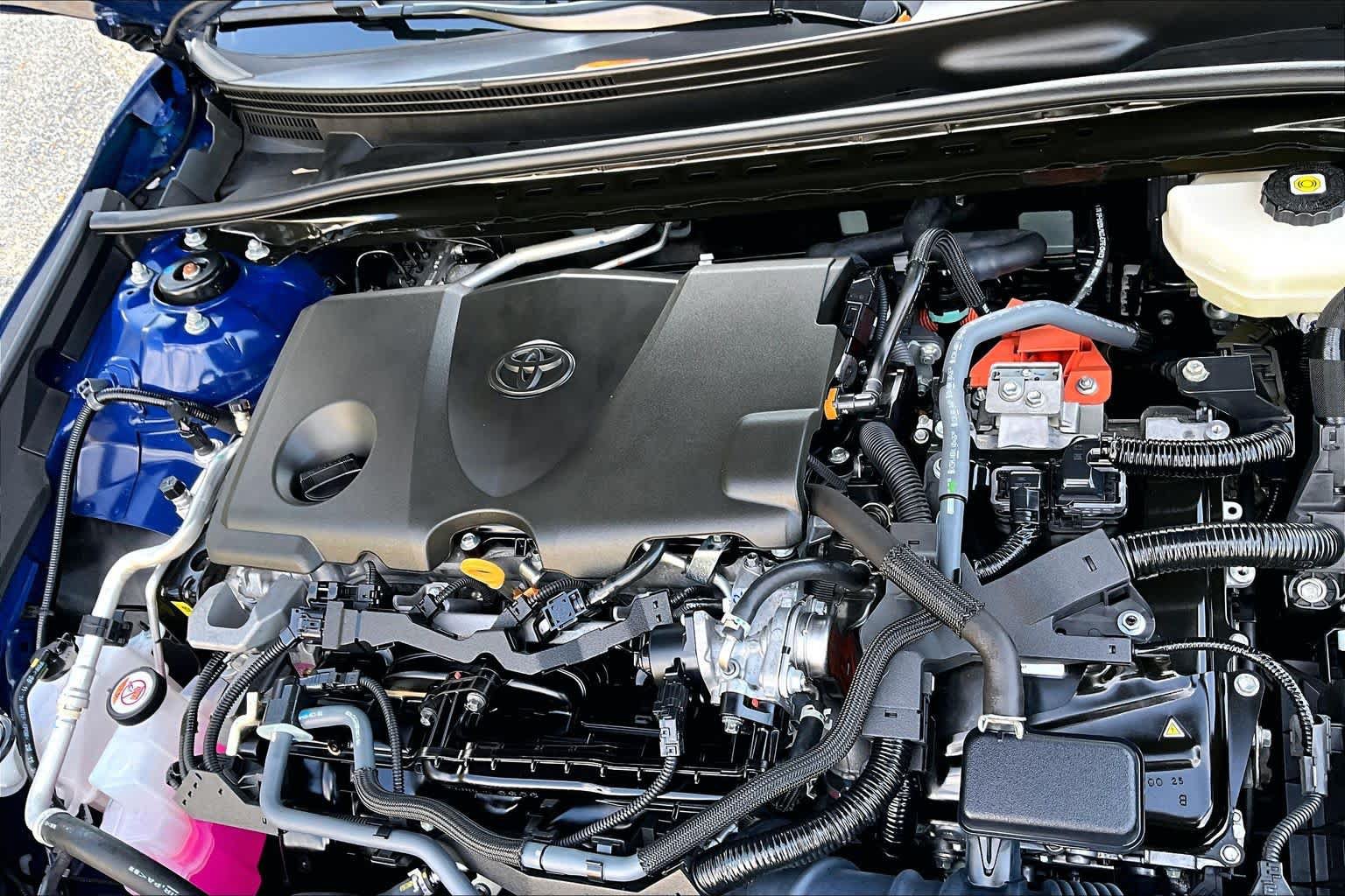 Used 2025 Toyota Camry XSE FWD image 33