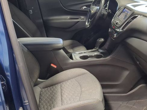 Used 2020 Chevrolet Equinox LT w/ Driver Convenience Package FWD image 27