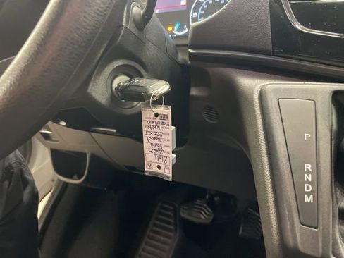 Used 2023 Ford Transit 350 XLT image 23