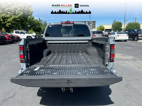 Used 2022 Nissan Frontier PRO-4X w/ Pro-4X Premium Package AWD/4WD image 19