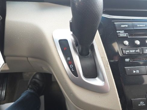 Used 2013 Honda Odyssey EX-L image 24