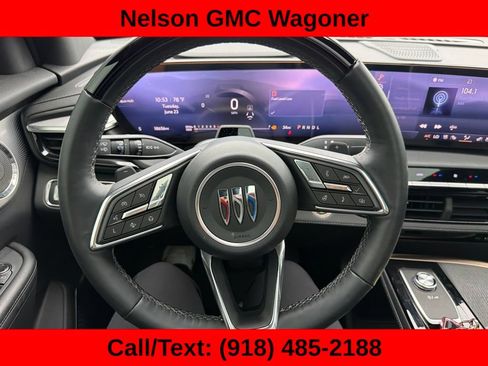 Used 2025 Buick Enclave Avenir w/ Super Cruise Package FWD image 9