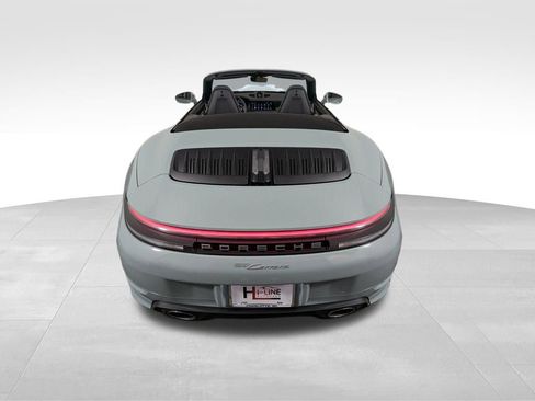 Used 2025 Porsche 911 Carrera image 31