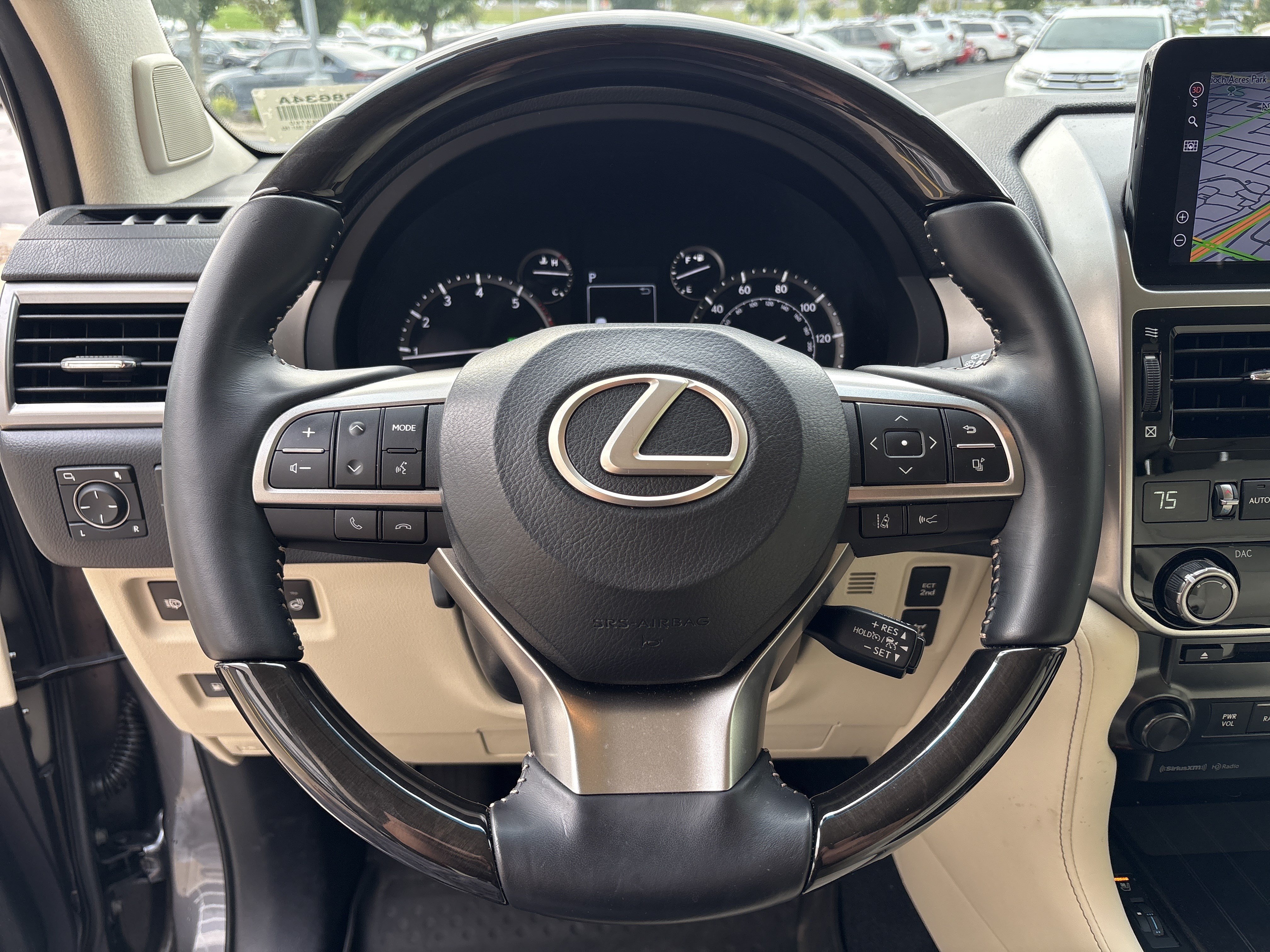 Used 2023 Lexus GX 460 Premium AWD/4WD image 18