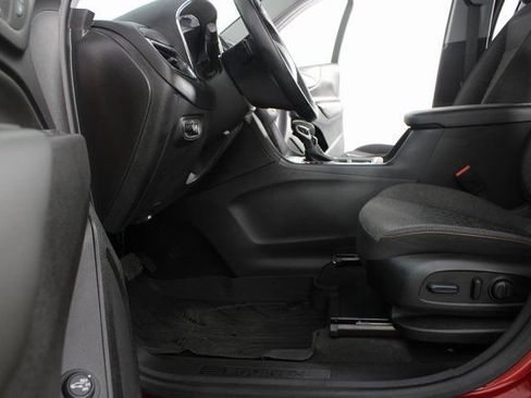 Used 2024 Chevrolet Equinox LT w/ LPO, Floor Liner Package image 16