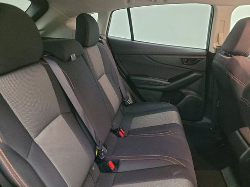 Used 2018 Subaru Crosstrek 2.0i Premium image 19